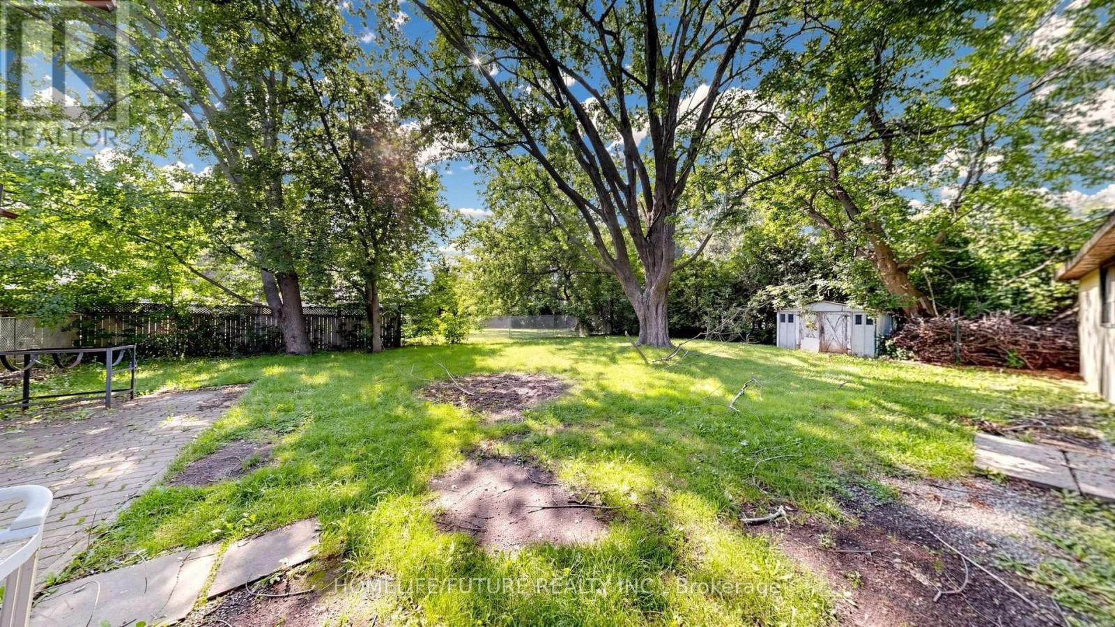 804 DUNDAS STREET W - Image 48