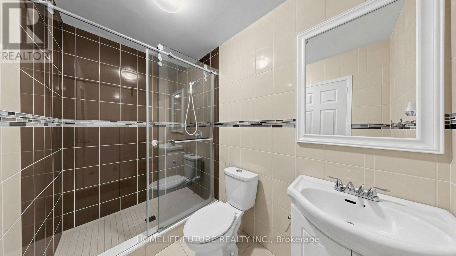804 DUNDAS STREET W - Image 41