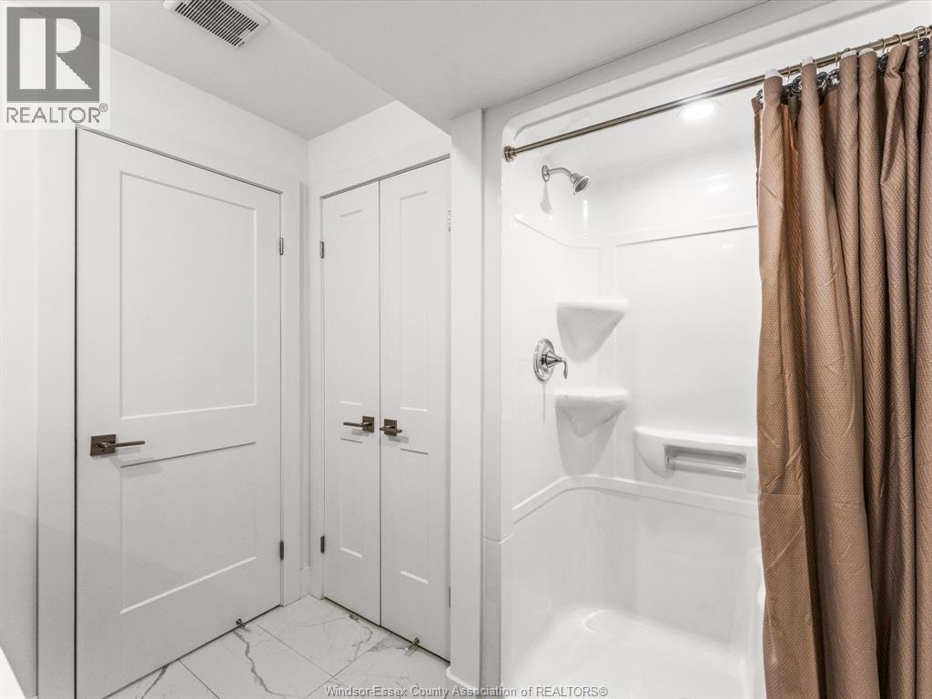 68 CONSERVATION BOULEVARD - 32