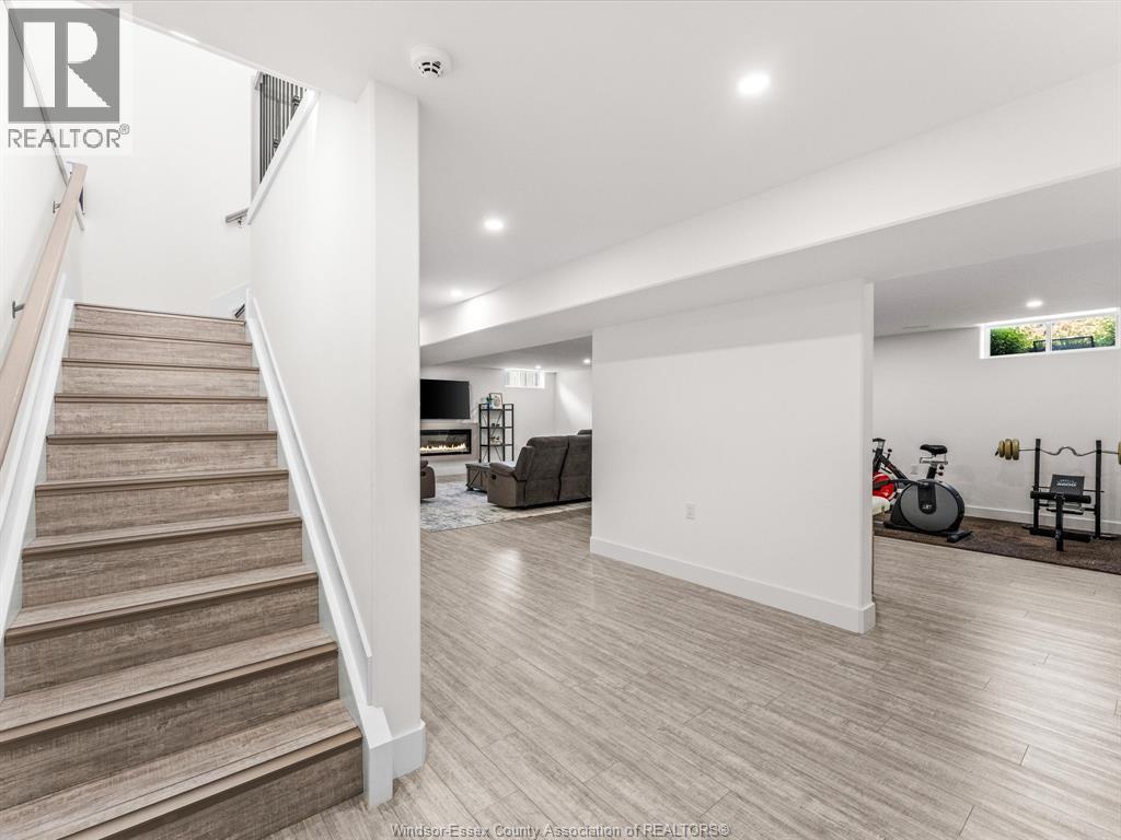 68 CONSERVATION BOULEVARD - 33