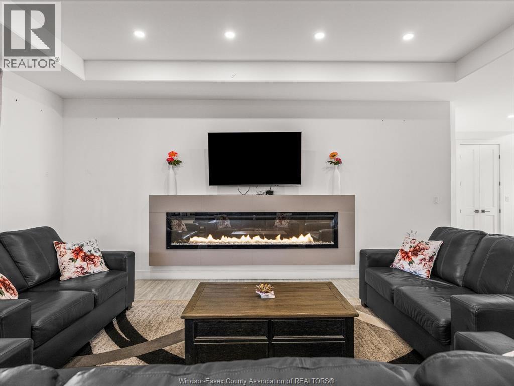 68 CONSERVATION BOULEVARD - 9