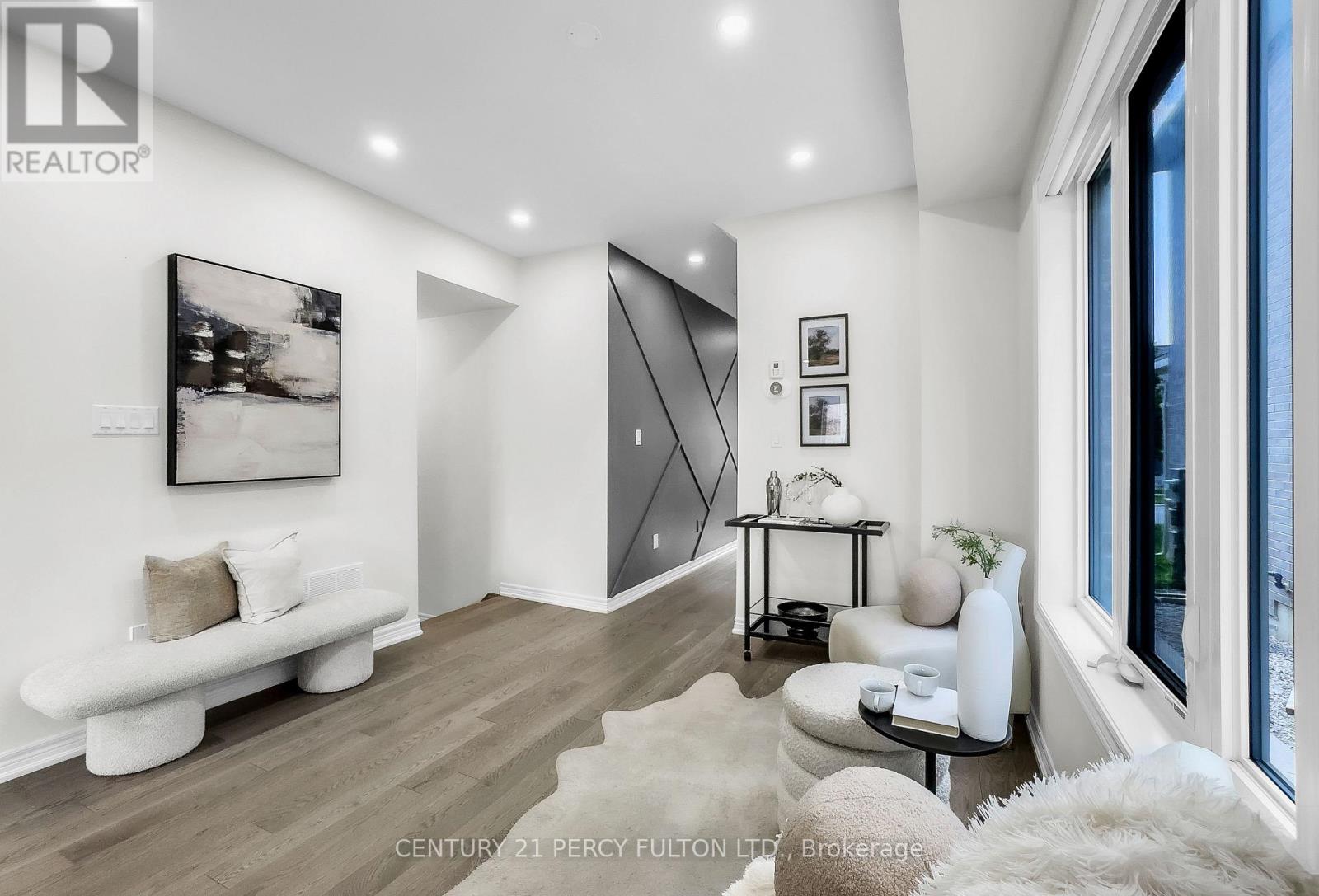 54 CONARTY CRESCENT - 9