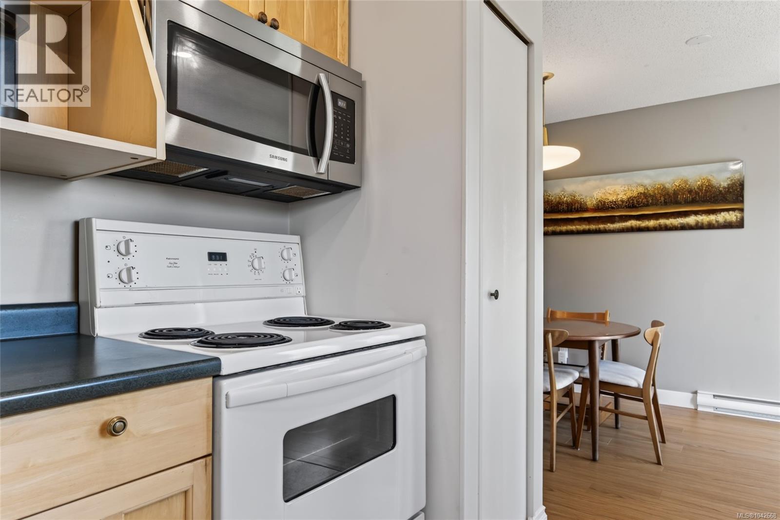  2188 Calvin Avenue, Sidney