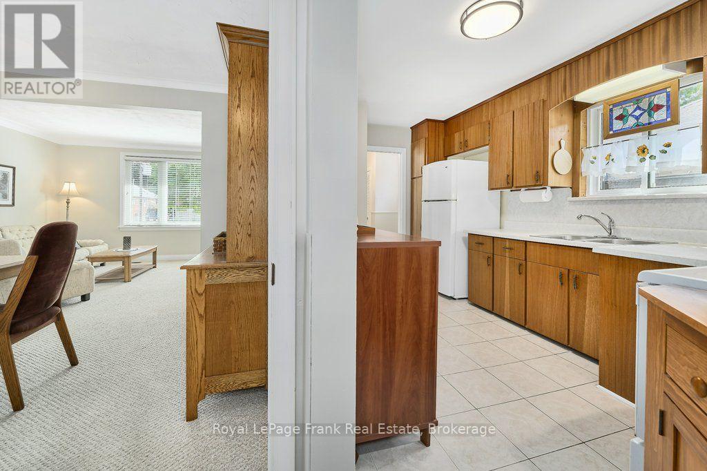 55 LEAHANN DRIVE - 12