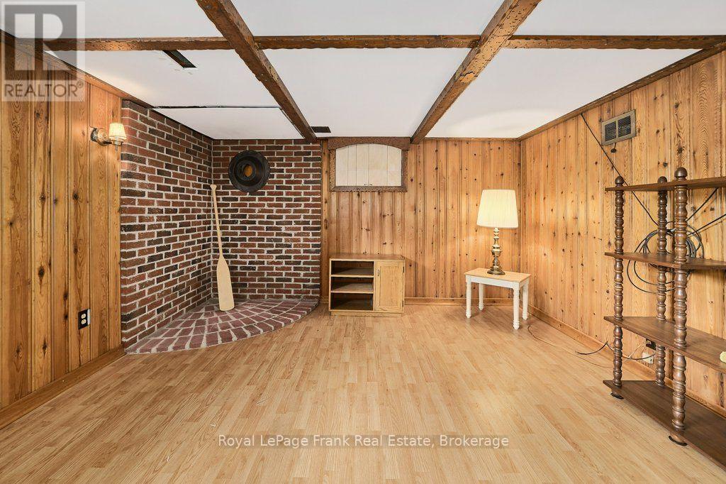 55 LEAHANN DRIVE - 22