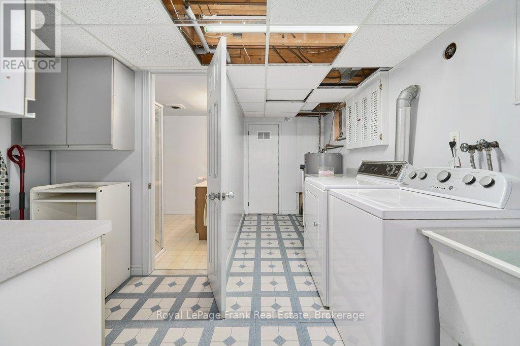 55 LEAHANN DRIVE - 26