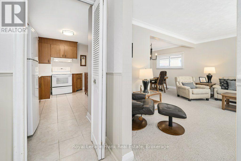 55 LEAHANN DRIVE - 5