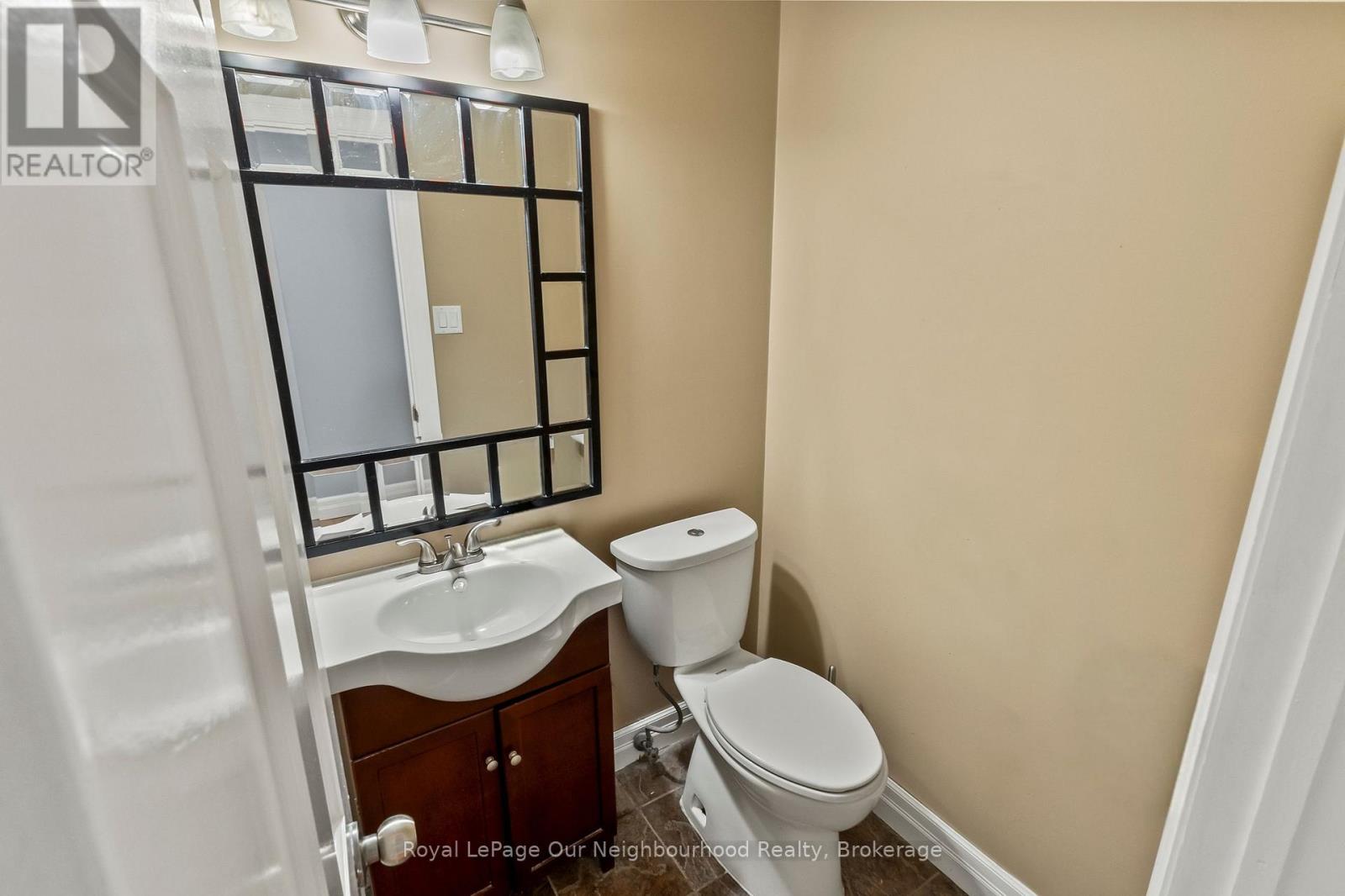 56 GLENABBEY DRIVE - 11