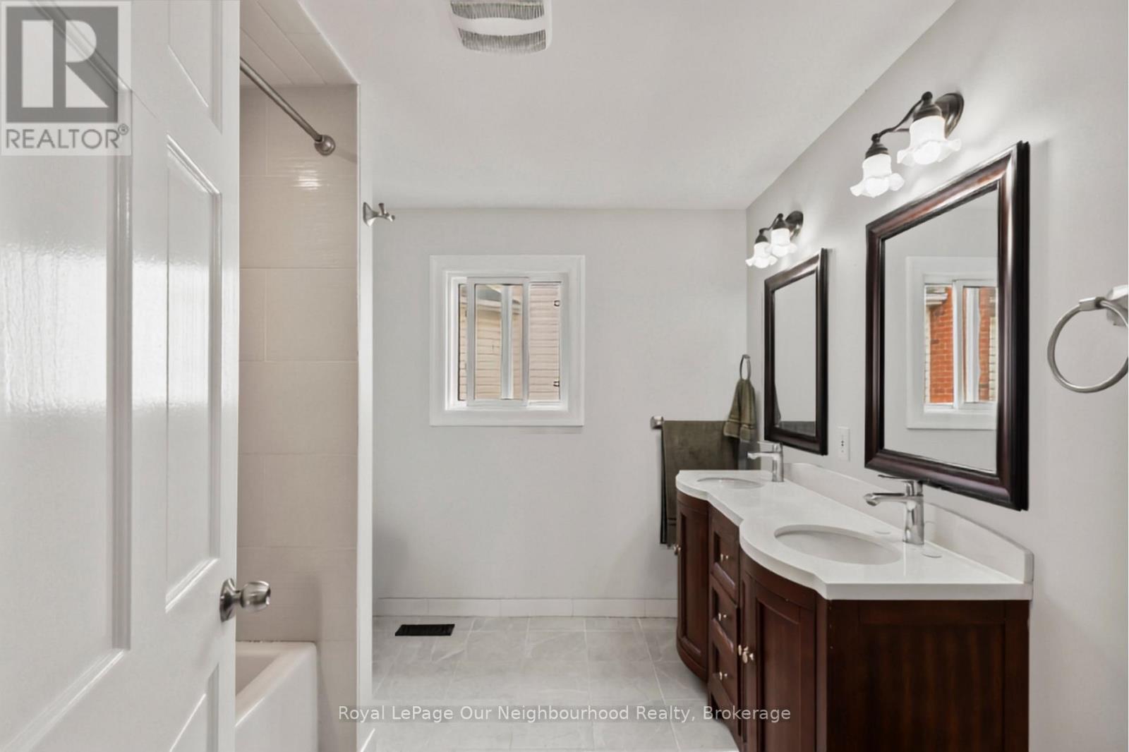 56 GLENABBEY DRIVE - 22