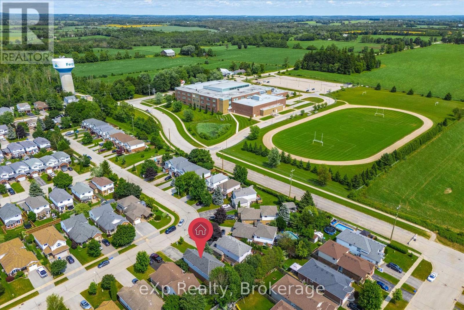 296 TAIT CRESCENT - 45