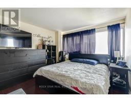 1711 - 10 Sunny Glenway, Toronto, ON M3C2Z3 Photo 18
