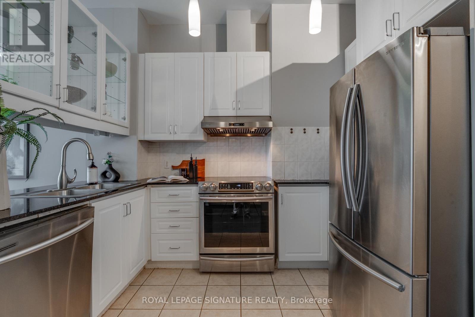 #904 797 DON MILLS ROAD - 11