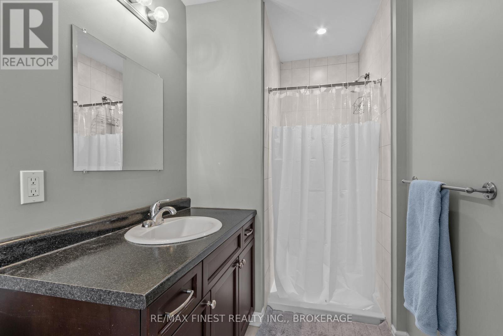 893 ASCOT LANE - 18