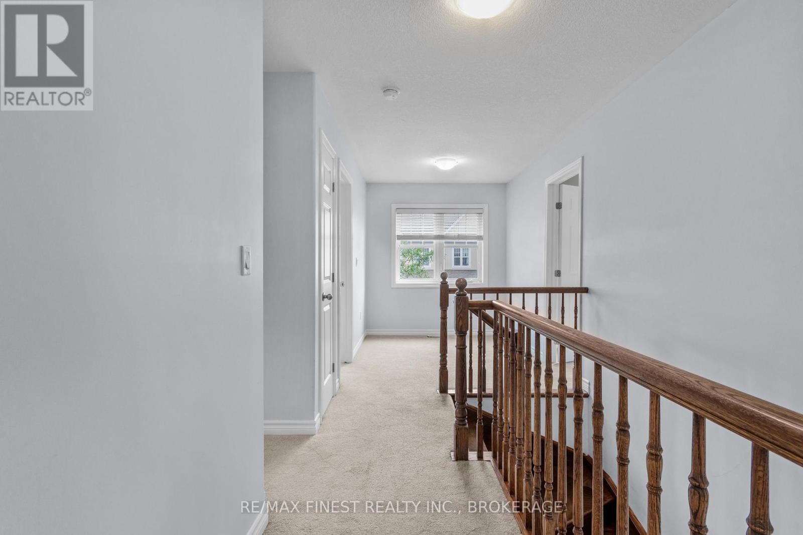 893 ASCOT LANE - 20