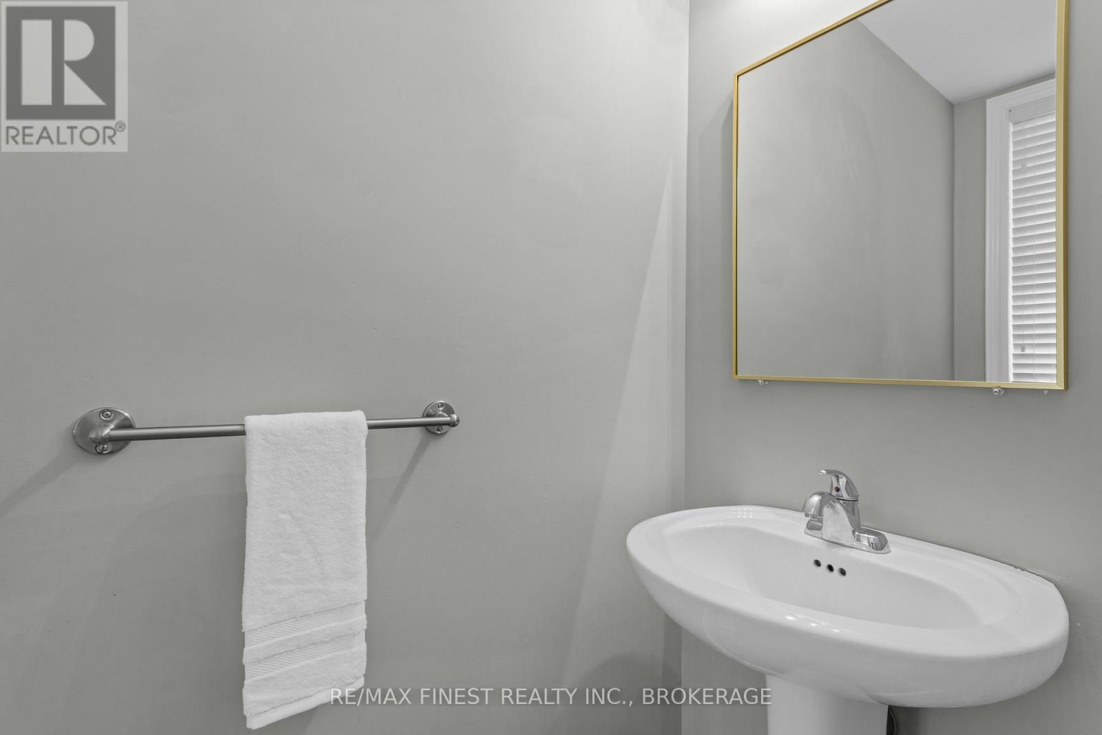 893 ASCOT LANE - 5