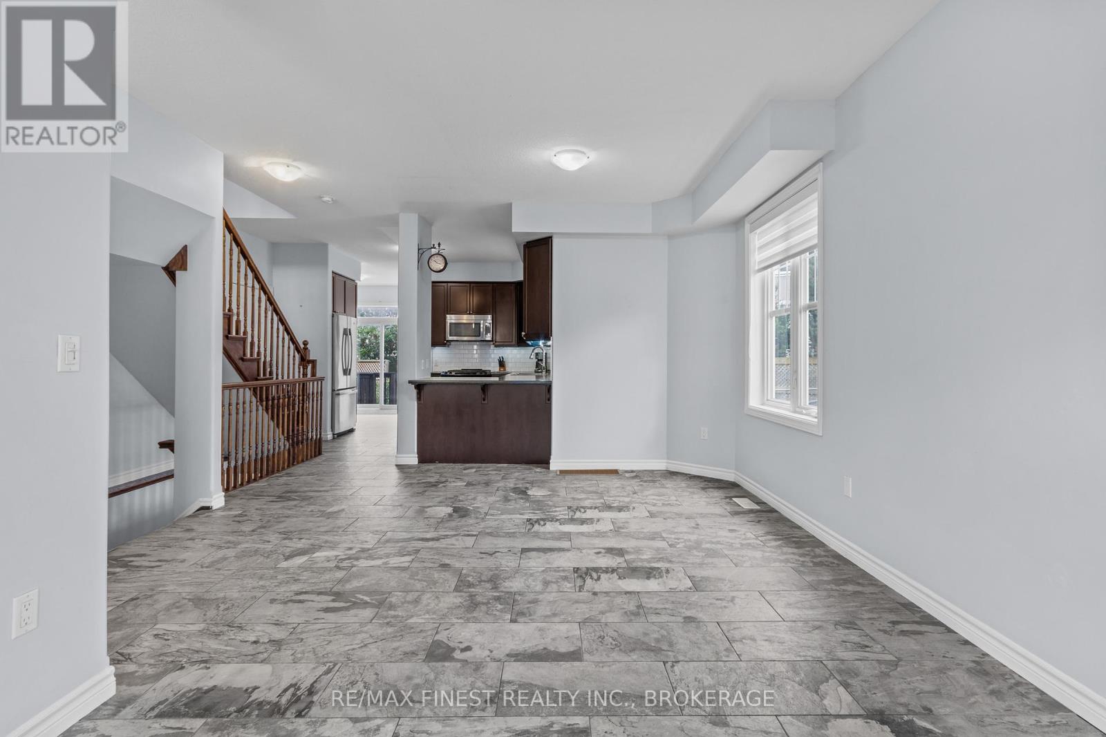 893 ASCOT LANE - 7