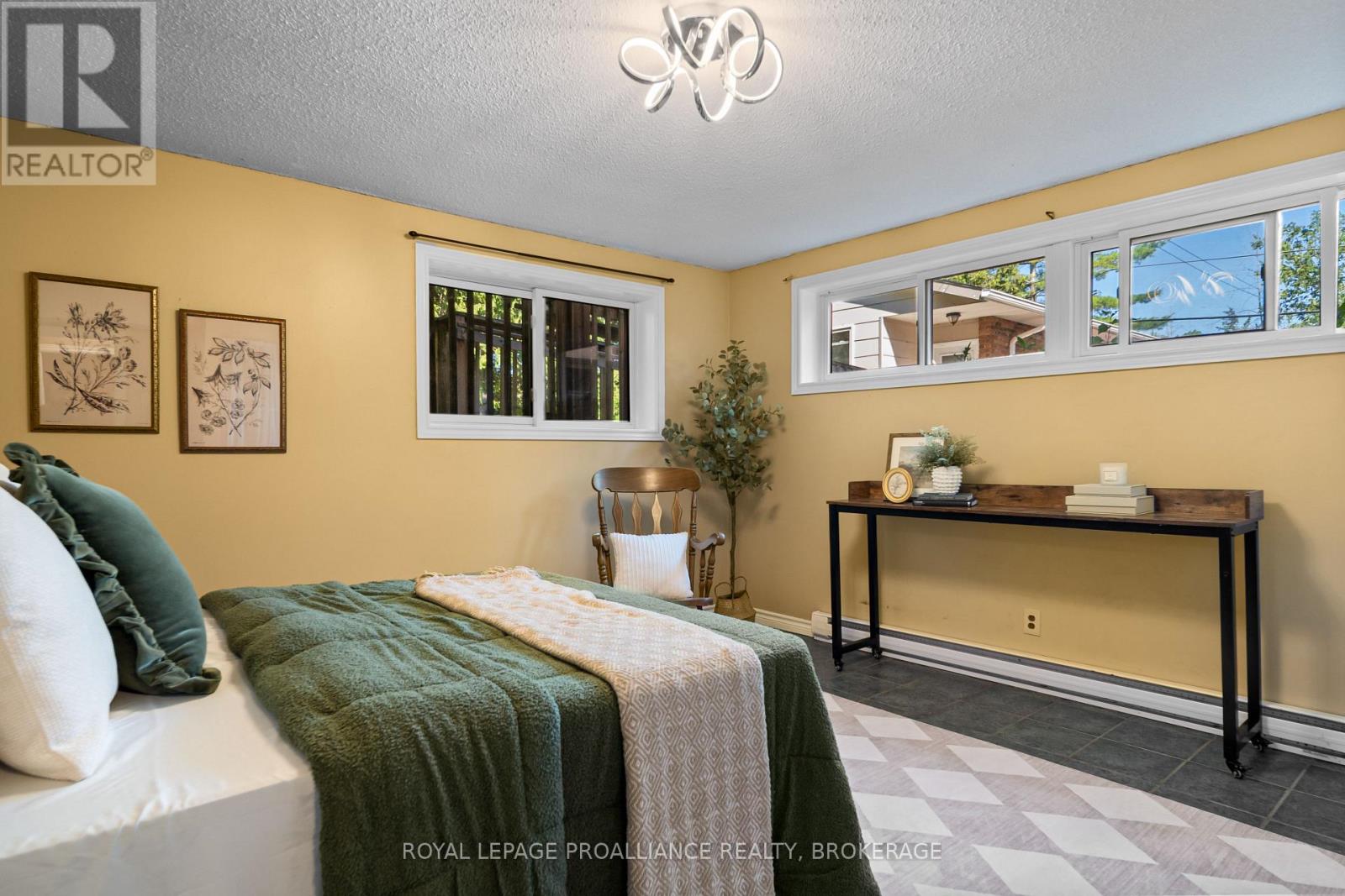 94 NICHOLSON POINT ROAD - 30