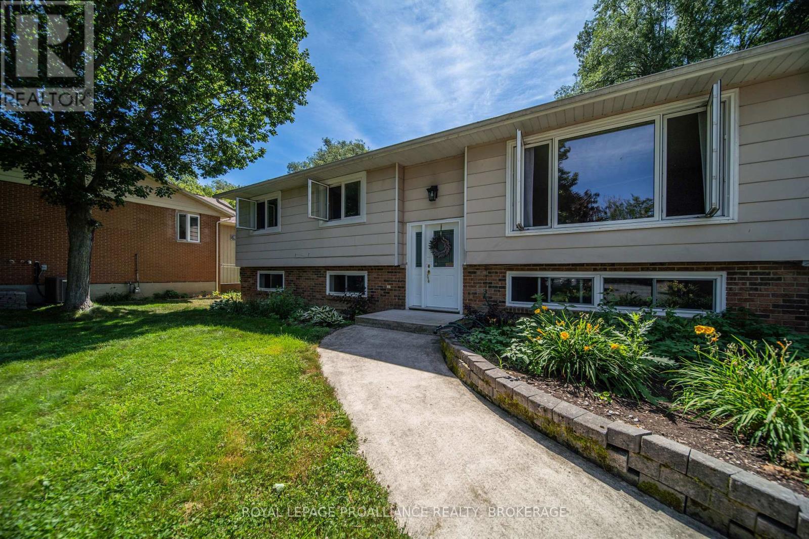 94 NICHOLSON POINT ROAD - 5