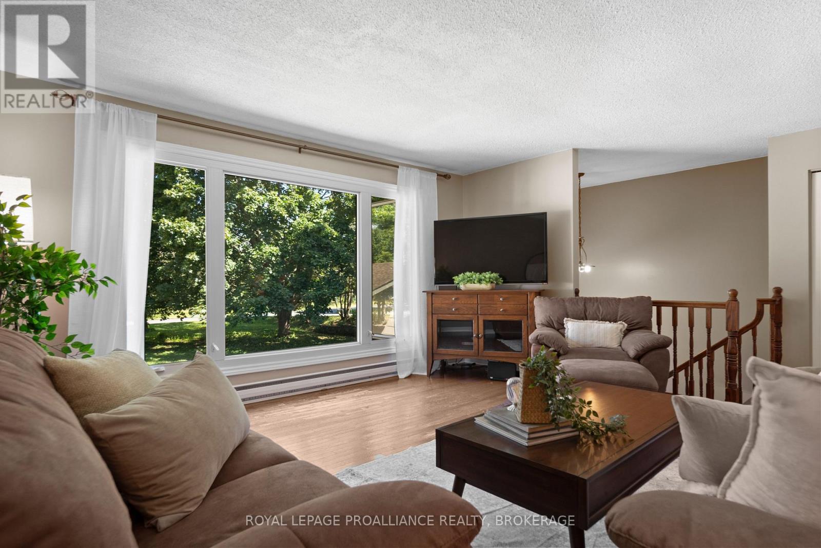 94 NICHOLSON POINT ROAD - 8