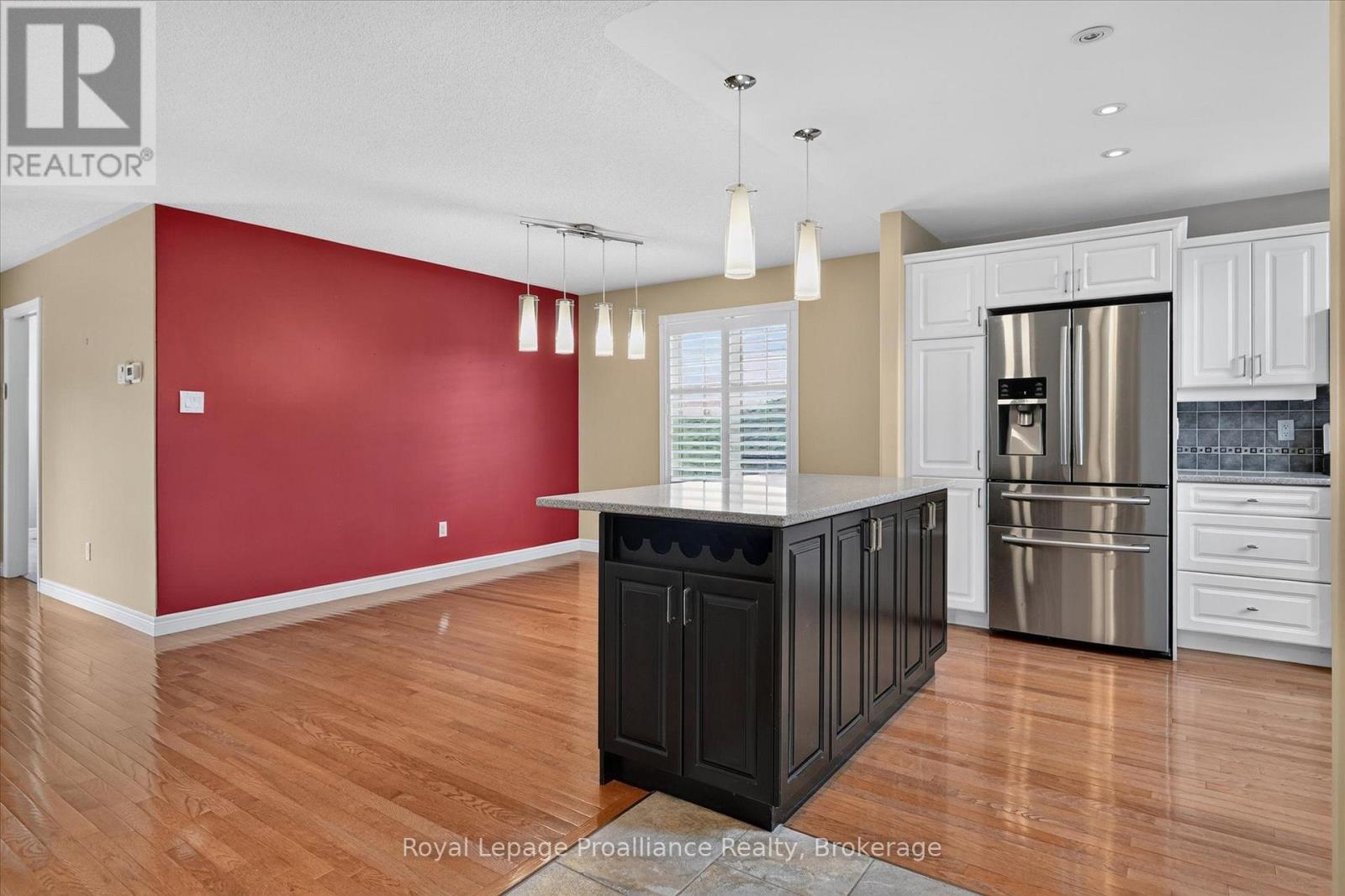 #507 1742 RAVENWOOD DRIVE - 4