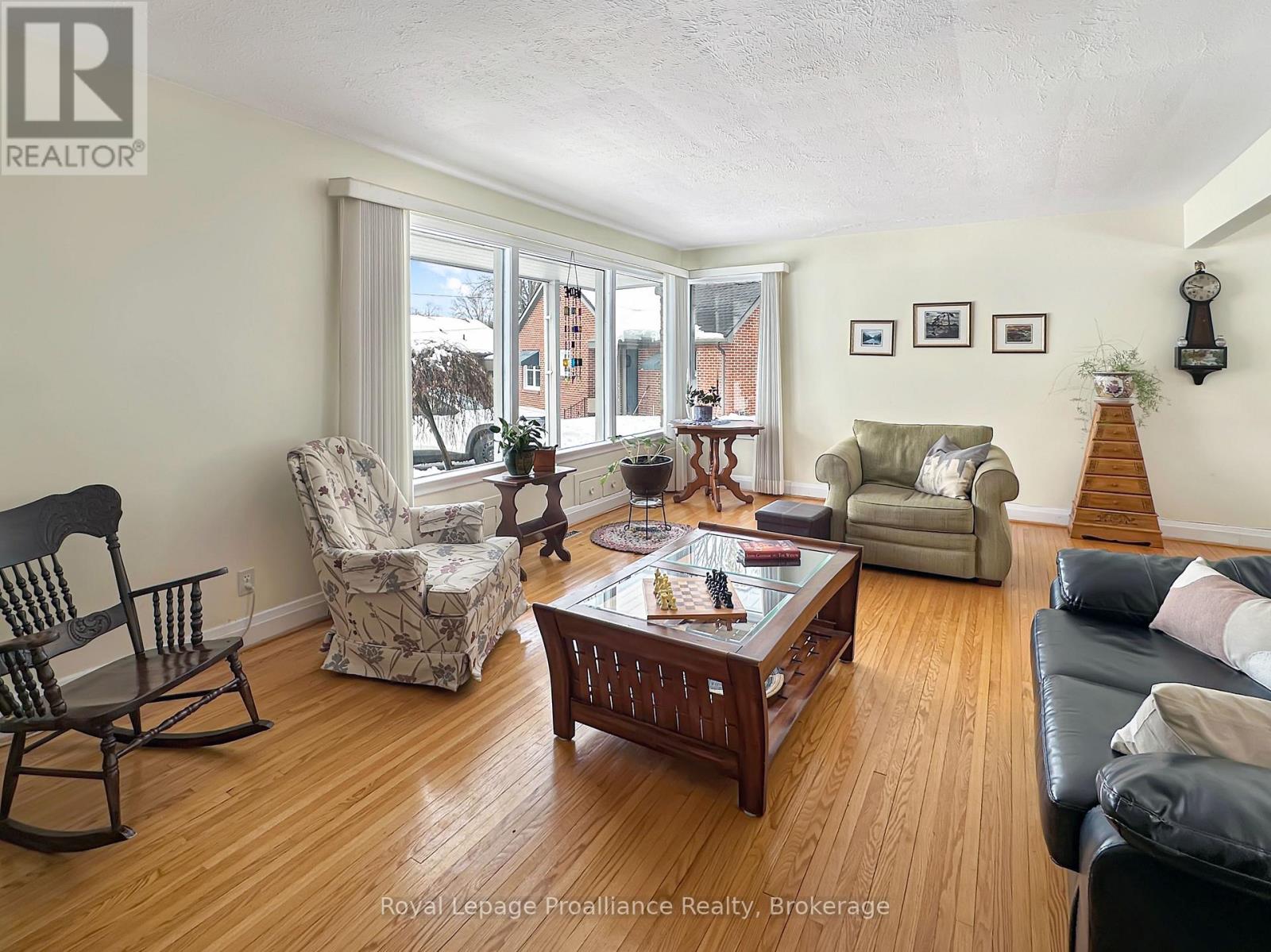 7 EASTWOOD PARK DRIVE - 5