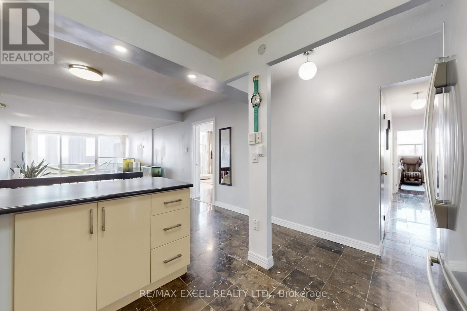 #1708 4101 SHEPPARD AVENUE E - 14