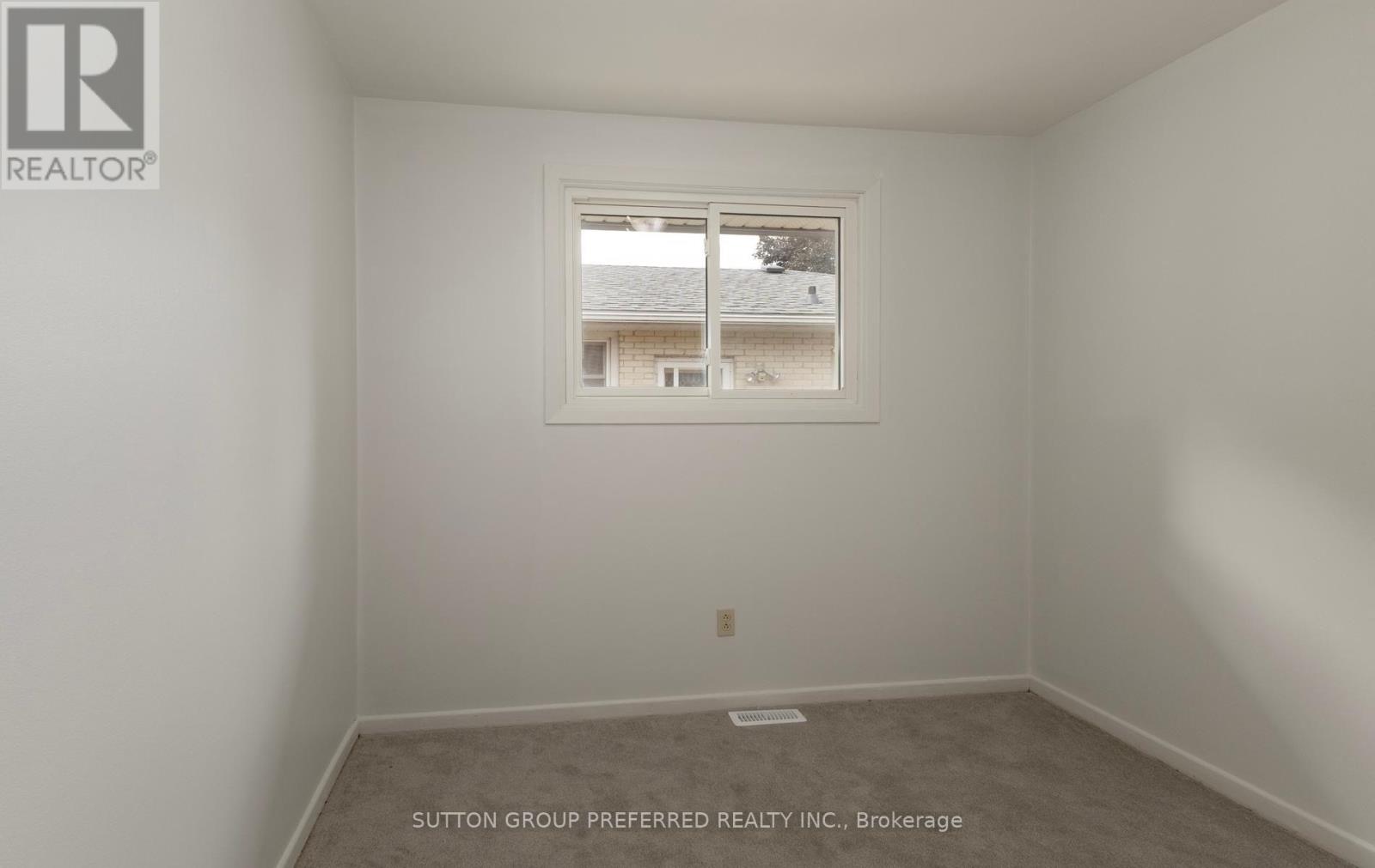 55 JENA CRESCENT - 20