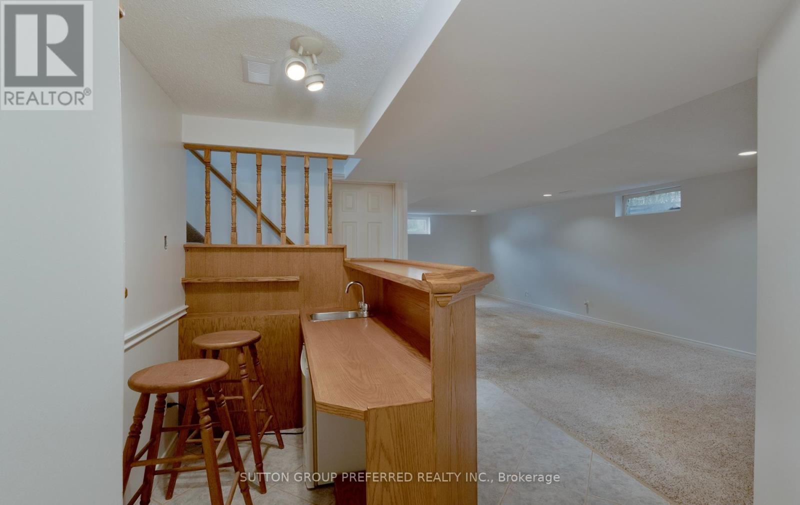 55 JENA CRESCENT - 25