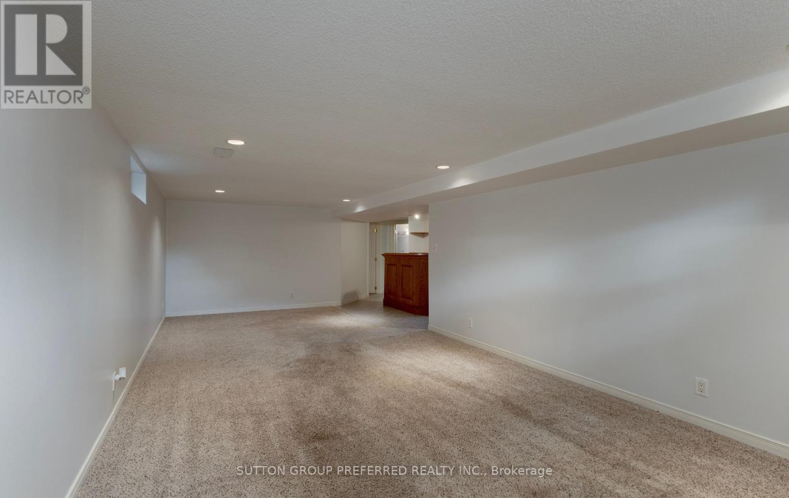 55 JENA CRESCENT - 27