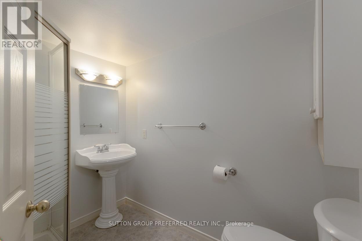 55 JENA CRESCENT - 30