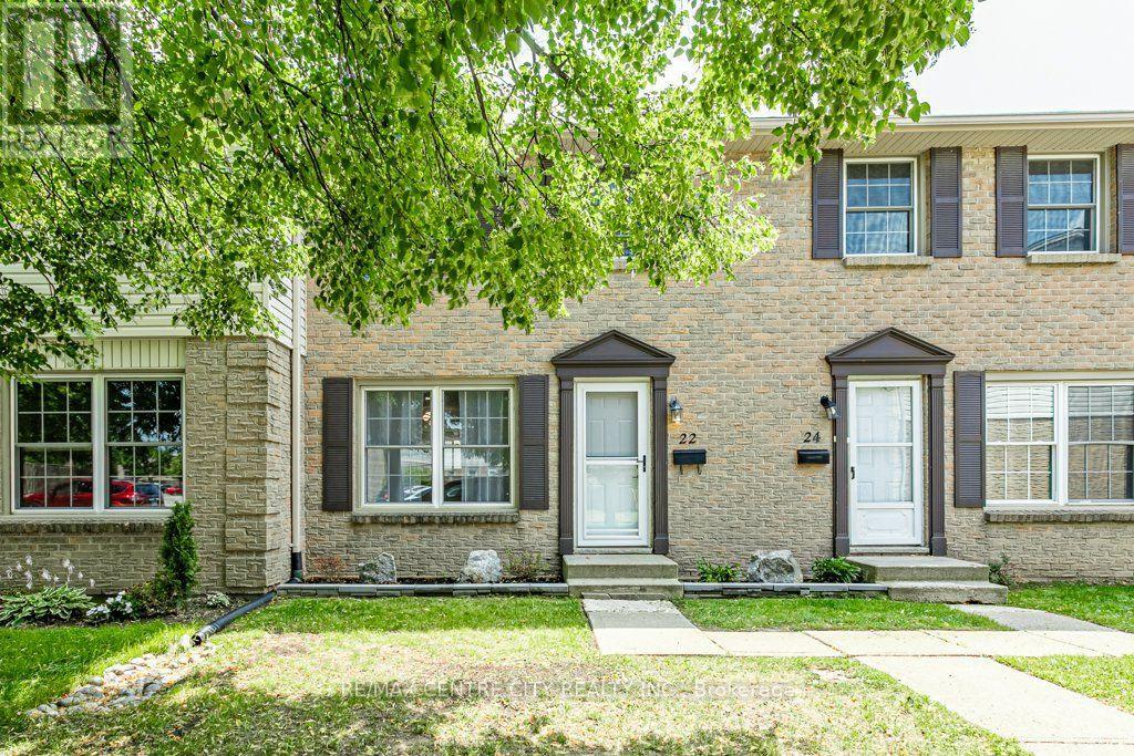 #22 1725 ERNEST AVENUE - 1