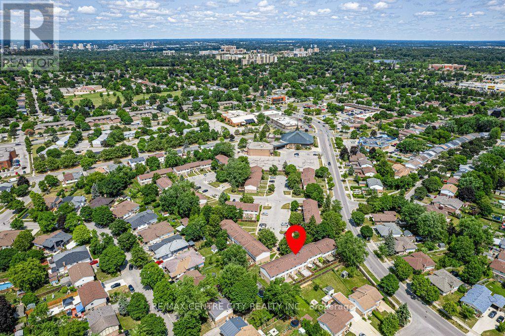 #22 1725 ERNEST AVENUE - 32