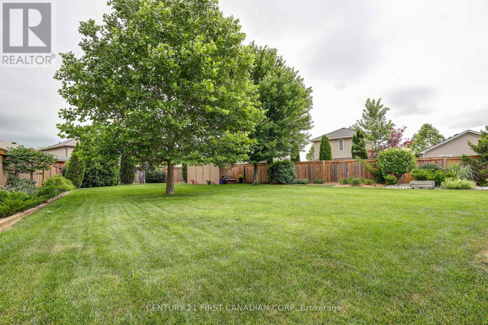 26 CARDINAL COURT - 6