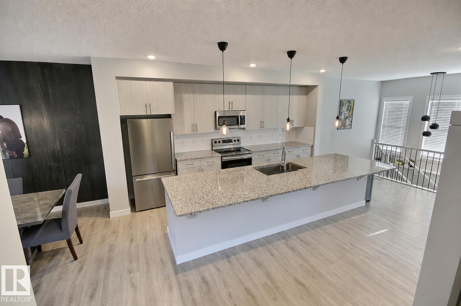 17455 77 ST NW - 4