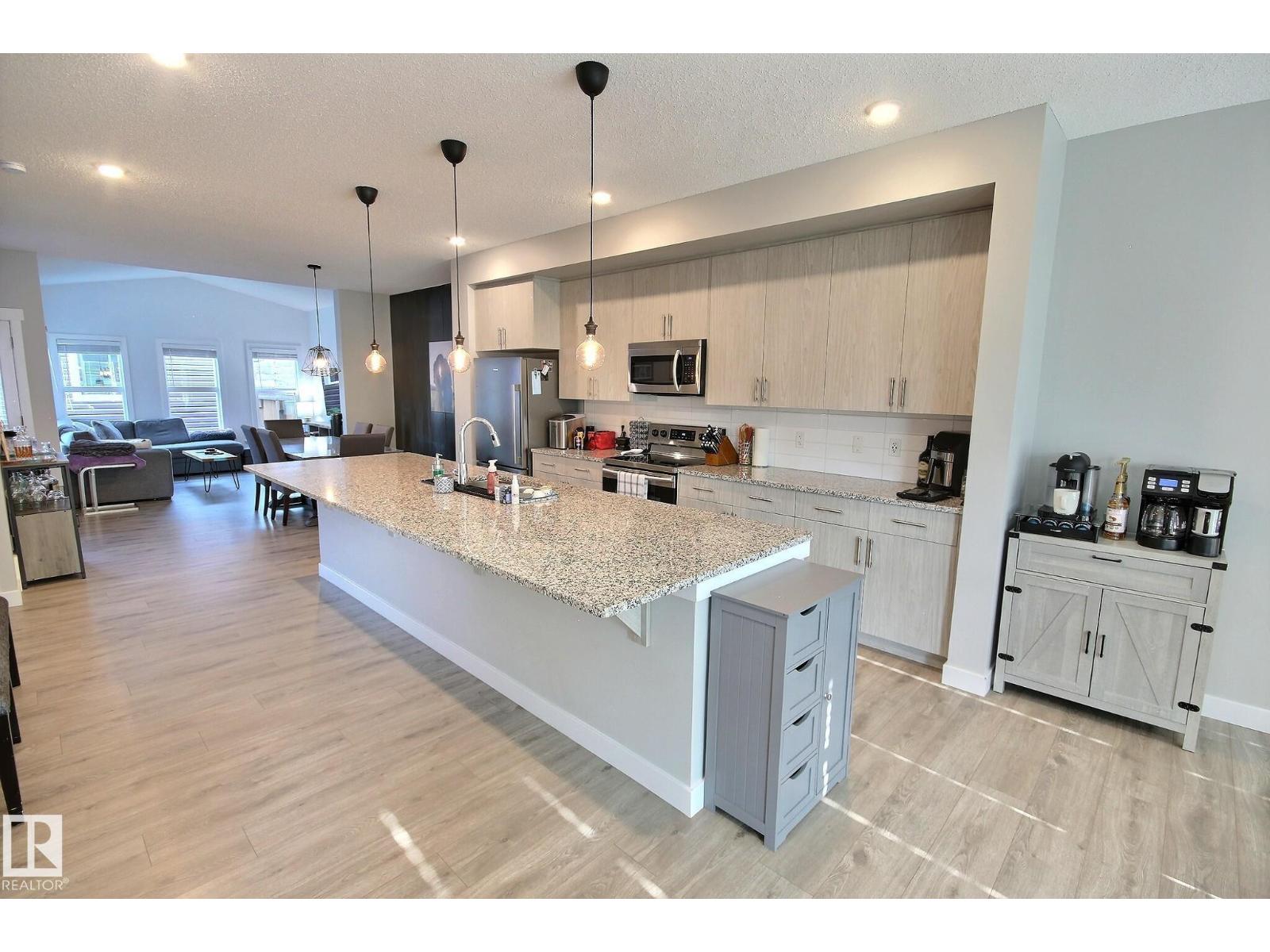17455 77 ST NW - 5