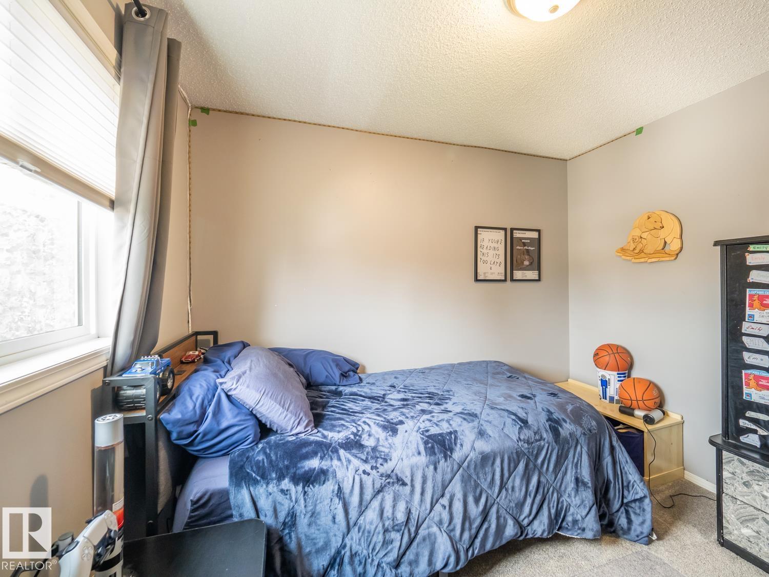 12124 17 AV SW - 25