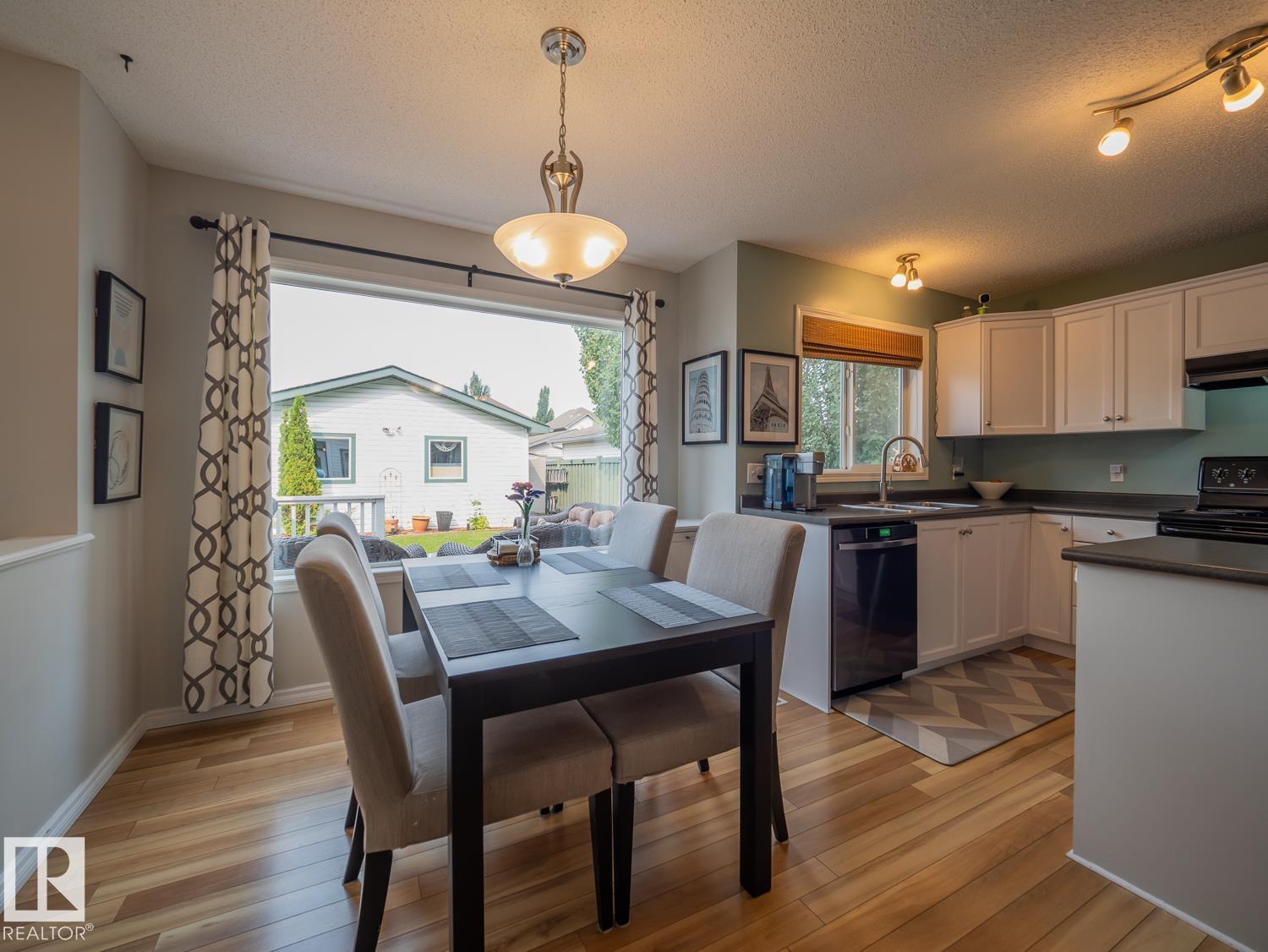 12124 17 AV SW - 13