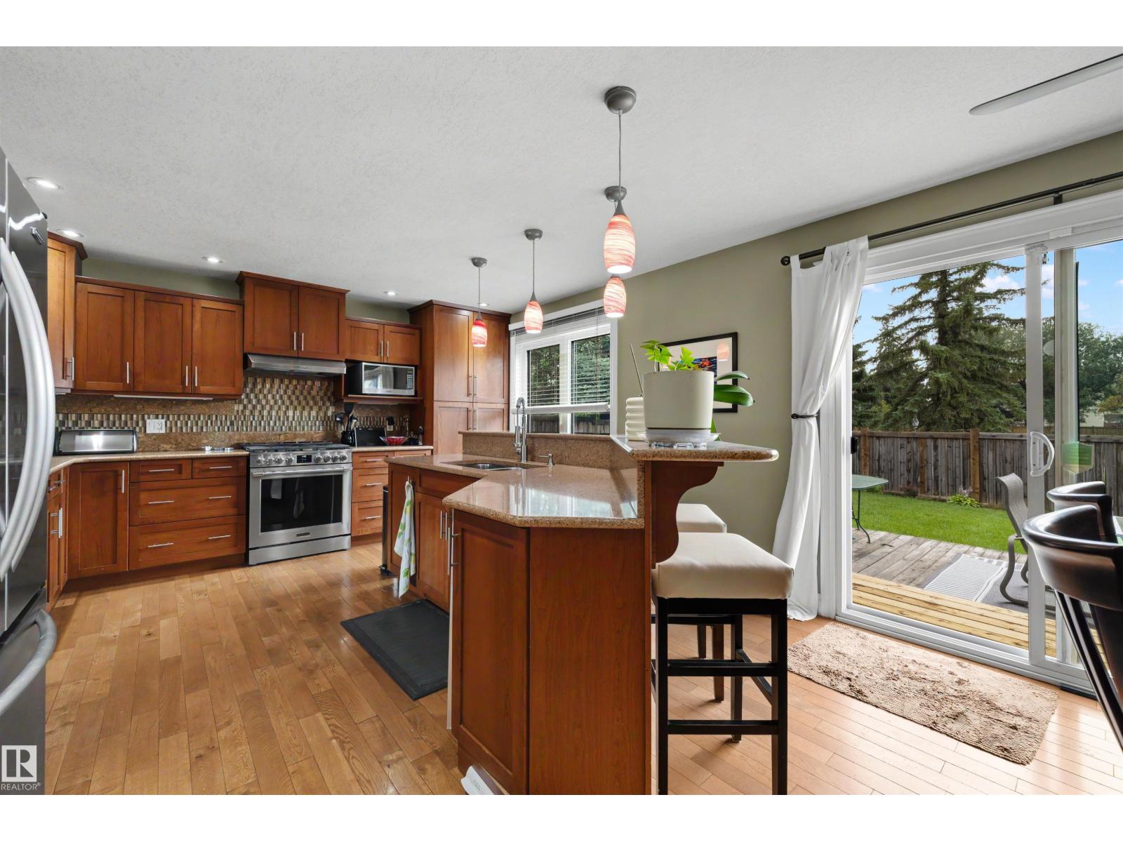 11233 34A AV NW - 6