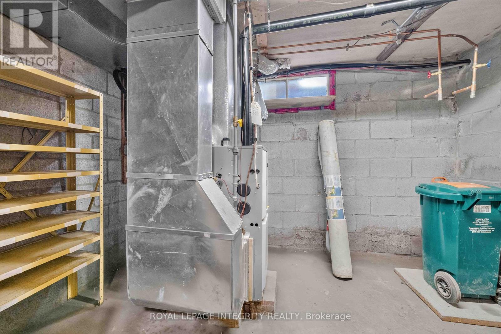 1274 WOODROFFE AVENUE - 29