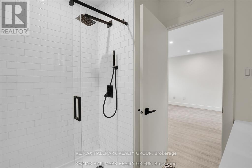 3 Bed, 2 Bath Multi-Family for Rent in Ottawa – 7 – 368 CHAPEL STREET, Ottawa – MLS# X13598052 - Image 12