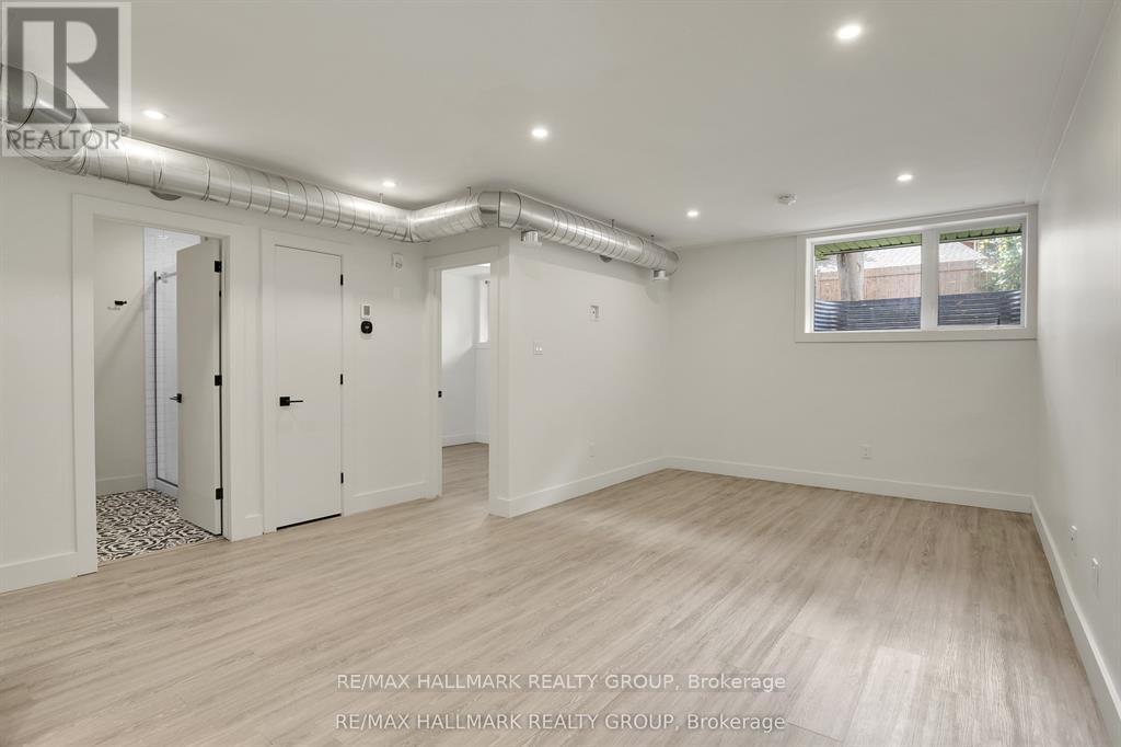 3 Bed, 2 Bath Multi-Family for Rent in Ottawa – 7 – 368 CHAPEL STREET, Ottawa – MLS# X13598052 - Image 16