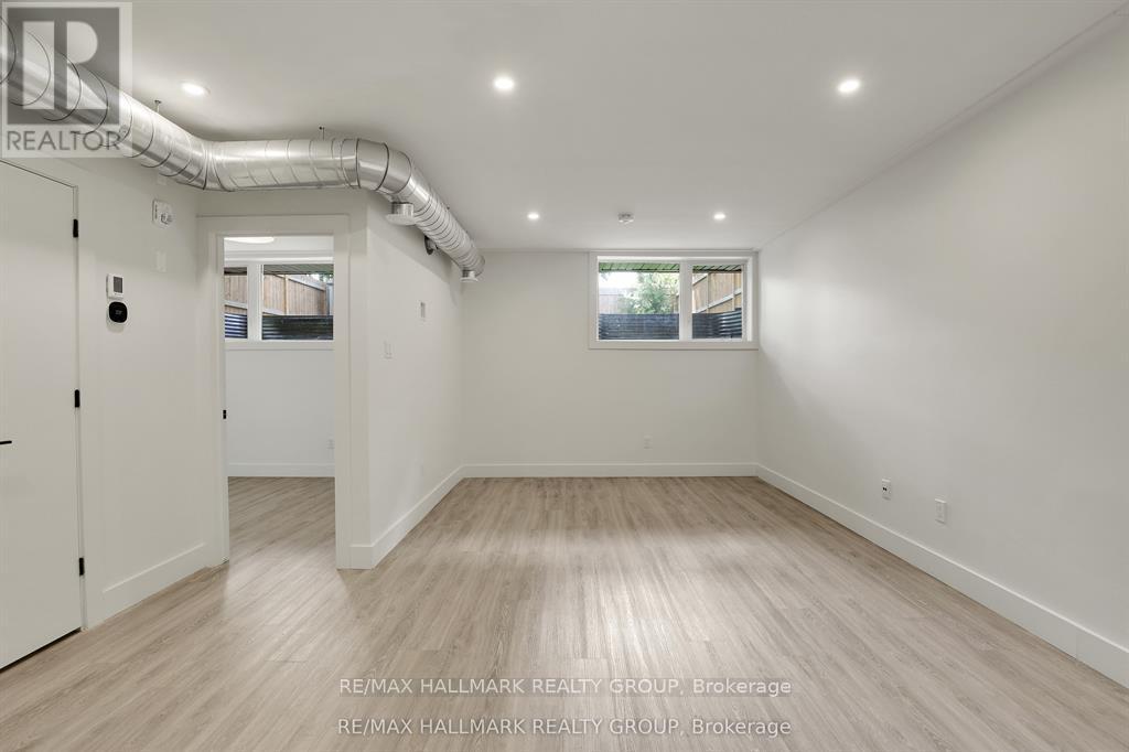 3 Bed, 2 Bath Multi-Family for Rent in Ottawa – 7 – 368 CHAPEL STREET, Ottawa – MLS# X13598052 - Image 17
