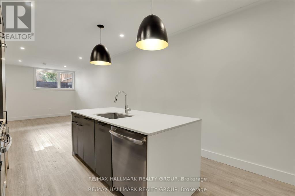 3 Bed, 2 Bath Multi-Family for Rent in Ottawa – 7 – 368 CHAPEL STREET, Ottawa – MLS# X13598052 - Image 19