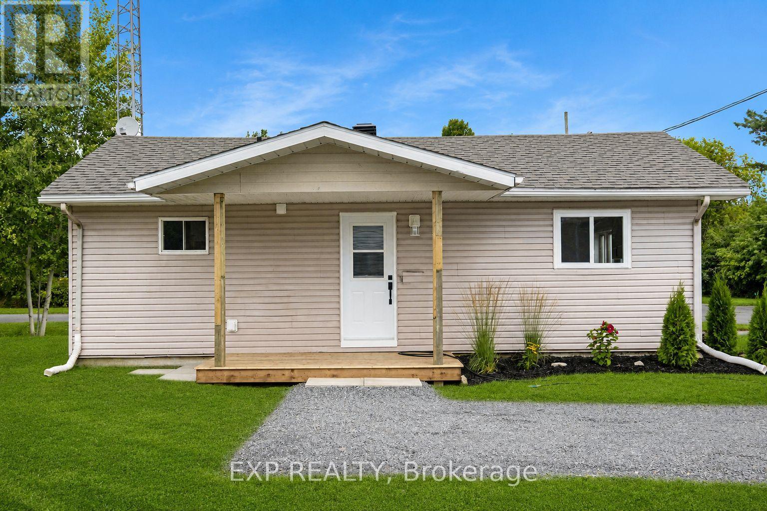 68 ANDREW STREET - 2