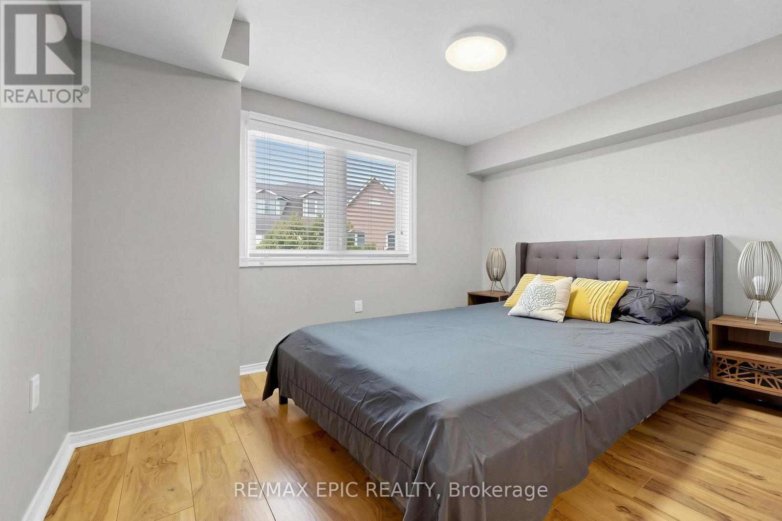 #732 75 WELDRICK ROAD E - 17