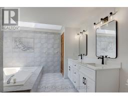 1008 Mount Albert Road, East Gwillimbury, ON L0G1V0 Photo 15