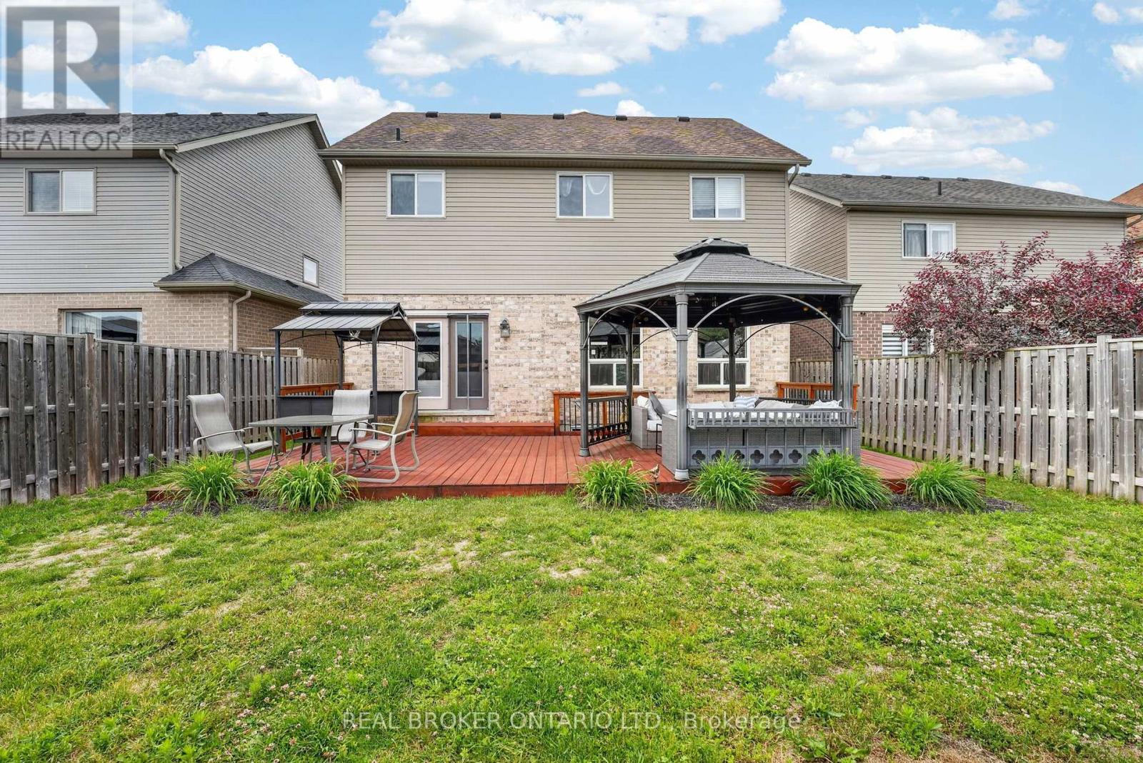 58 STEVENSON STREET - 27