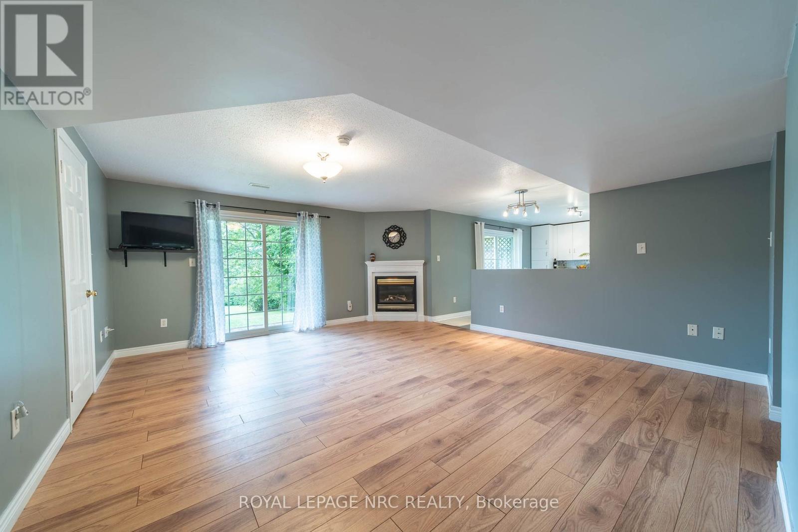 101 CANBY STREET - 24