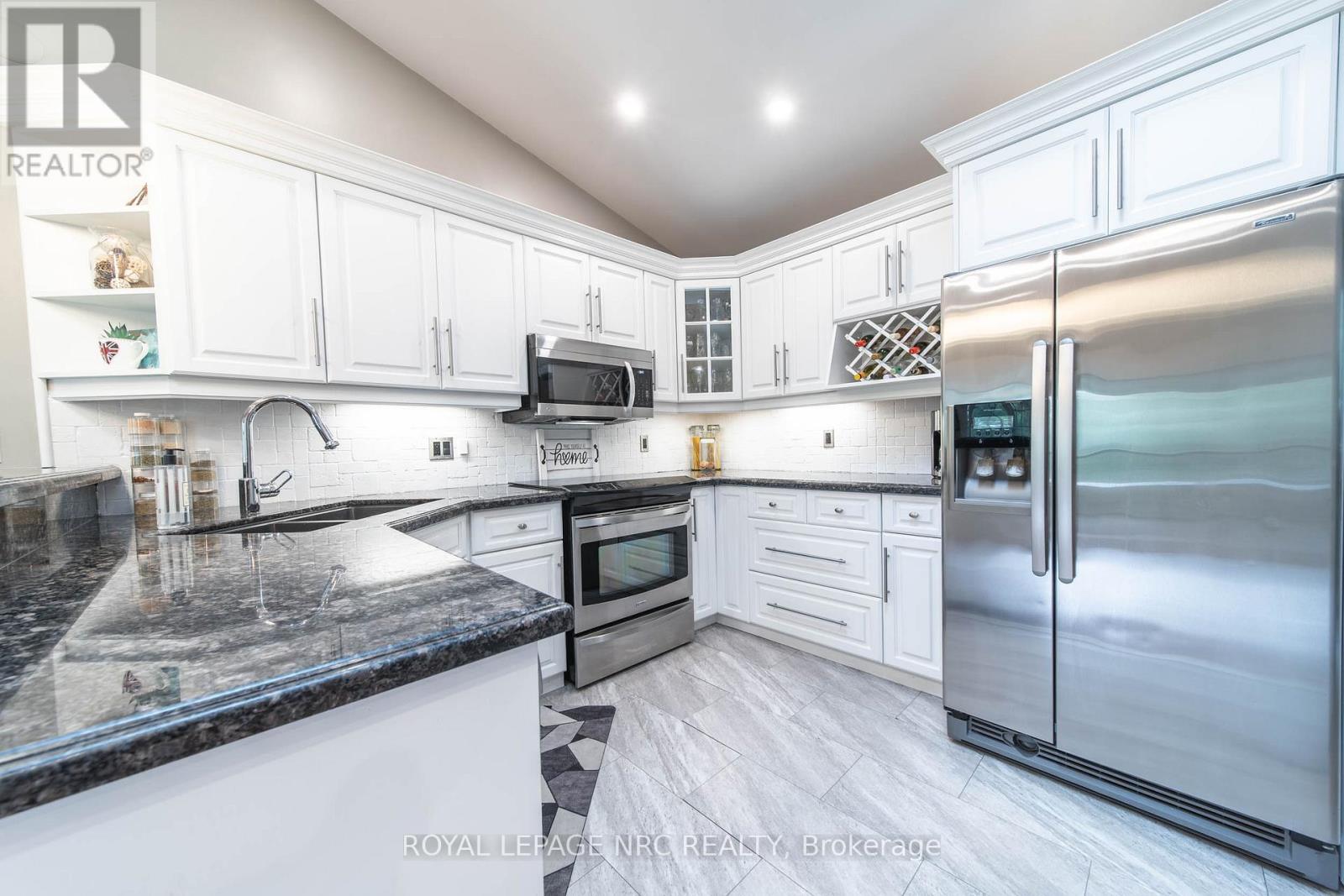 101 CANBY STREET - 6