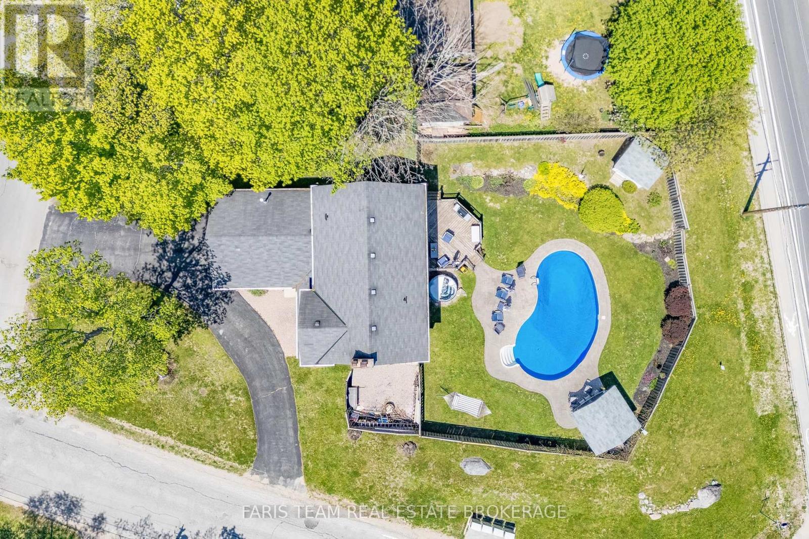 1 HALLEN DRIVE - 48